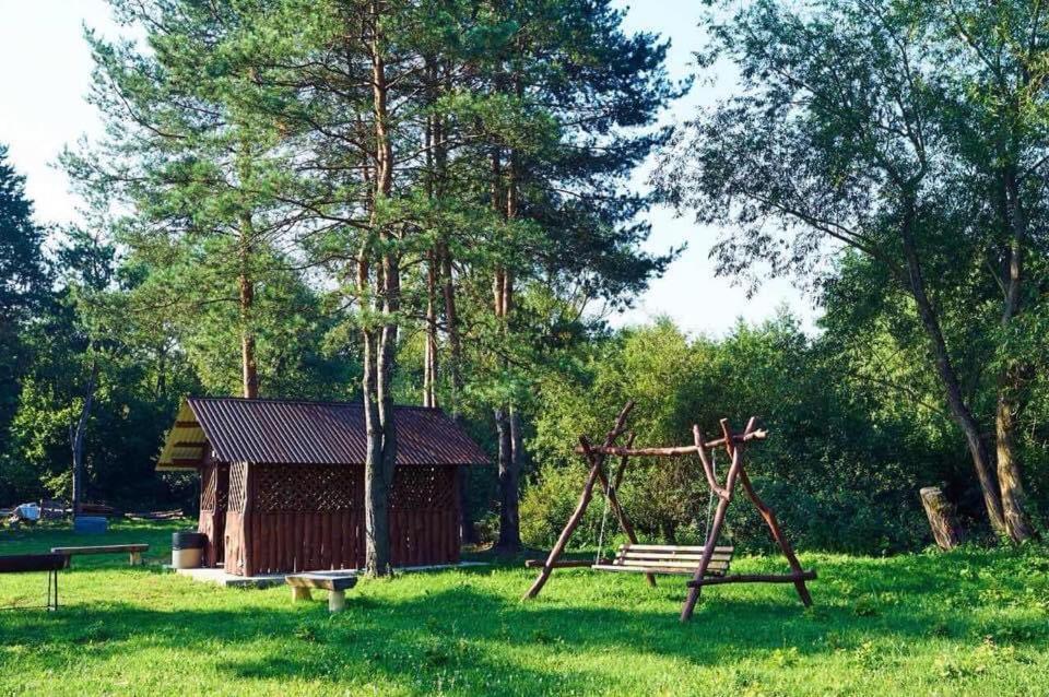 Hotel Sytikland à Yavoriv  Extérieur photo
